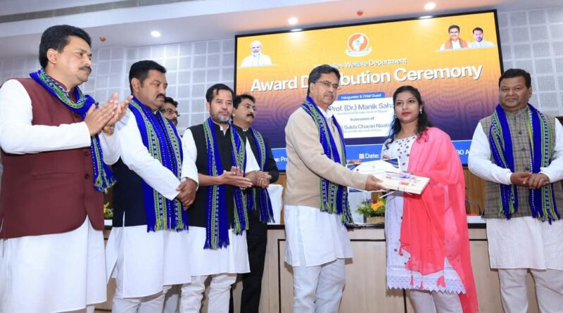 সংখ্যালঘু কৃতী ছাত্রছাত্রীদের সম্মান, উন্নয়নের রূপরেখা তুলে ধরলেন মুখ্যমন্ত্রী ডাঃ সাহা